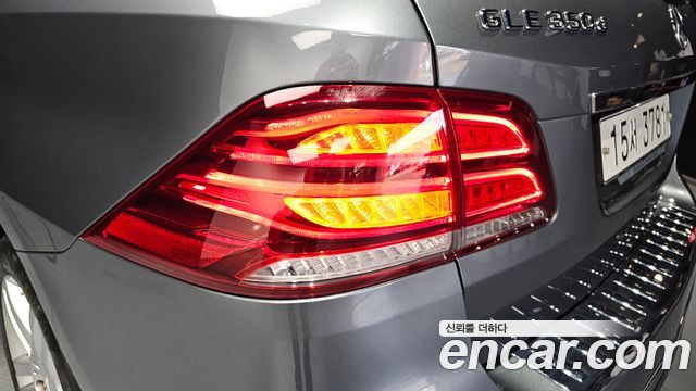 Mercedes-Benz GLE-Class GLE350 d 4MATIC
