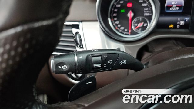 Mercedes-Benz GLE-Class GLE350 d 4MATIC