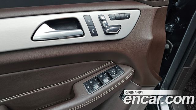 Mercedes-Benz GLE-Class GLE350 d 4MATIC