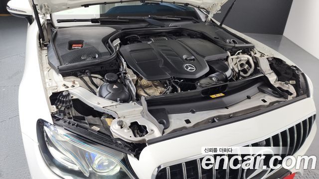 Mercedes-Benz E-Class E220d Cabriolet