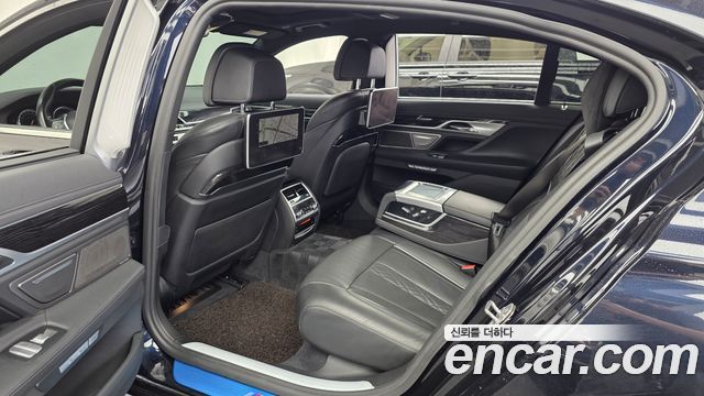 BMW 7-Series 730Ld xDrive M Sport