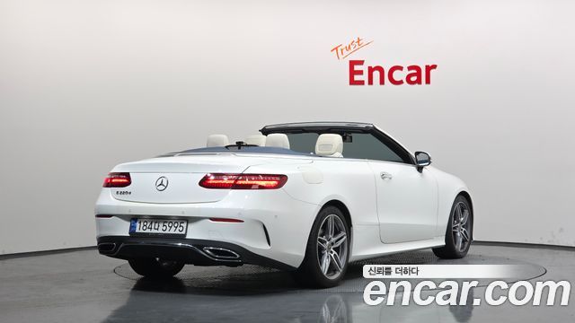 Mercedes-Benz E-Class E220d Cabriolet