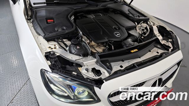 Mercedes-Benz E-Class E220d Cabriolet
