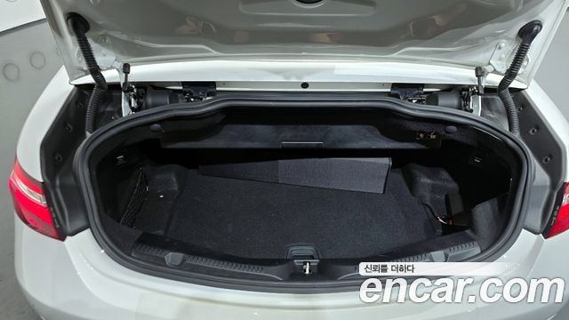 Mercedes-Benz E-Class E220d Cabriolet