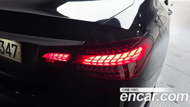 Mercedes-Benz E-Class E250 Exclusive
