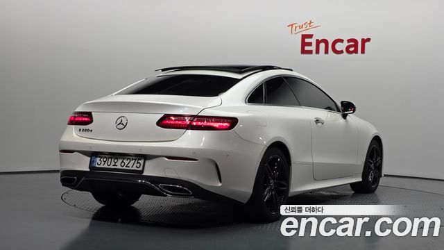 Mercedes-Benz E-Class E220d Coupe