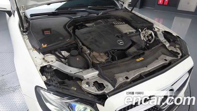 Mercedes-Benz E-Class E220d Coupe