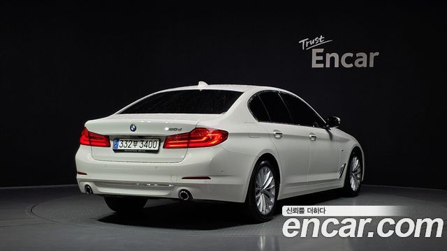 BMW 5-Series 520d Luxury Special Edition