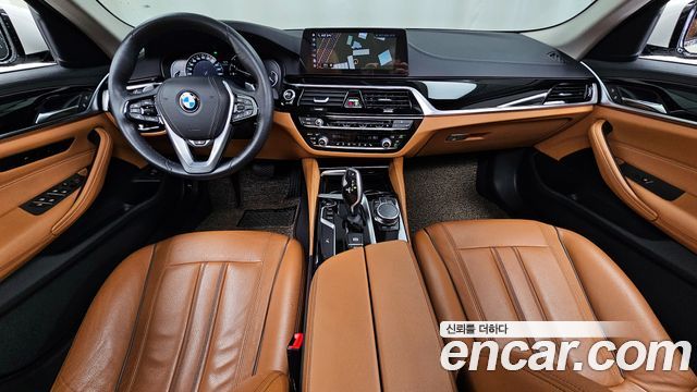 BMW 5-Series 520d Luxury Special Edition