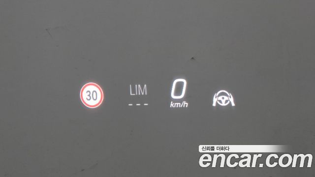 Mercedes-Benz E-Class E300 4MATIC AMG Line