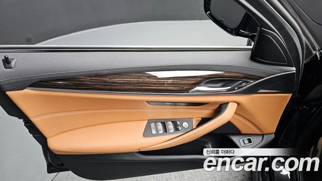 BMW 5-Series 520i M Sport