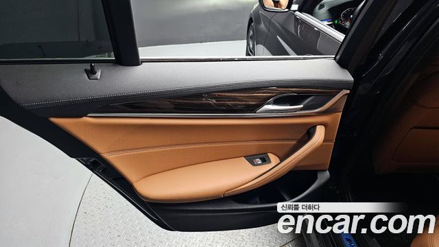 BMW 5-Series 520i M Sport