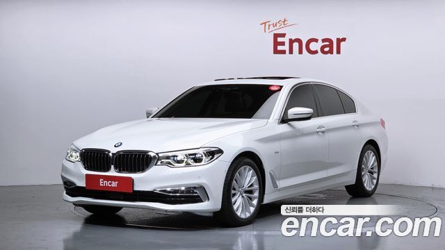 BMW 5-Series 520d xDrive Luxury Plus