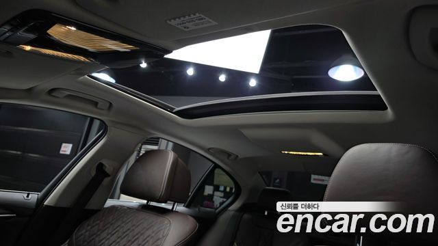 BMW 5-Series 520d xDrive Luxury Plus