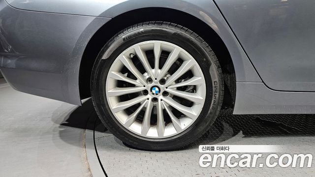 BMW 5-Series 520d Luxury Special Edition