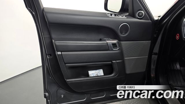 Land Rover Range Rover Sport 3.0 SDV6 HSE