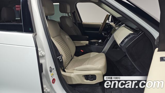 Land Rover Discovery D250 SE