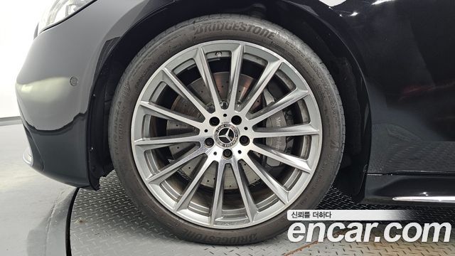 Mercedes-Benz S-Class S500L 4MATIC
