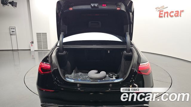 Mercedes-Benz S-Class S500L 4MATIC