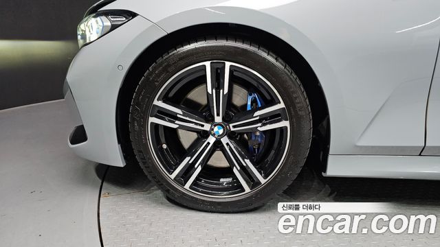 BMW 3-Series 320i M Sport