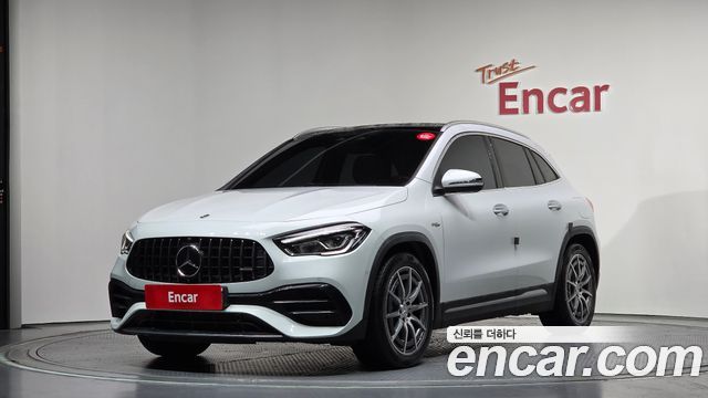 Mercedes-Benz GLA-Class GLA45 AMG 4MATIC+