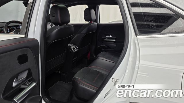 Mercedes-Benz GLA-Class GLA45 AMG 4MATIC+