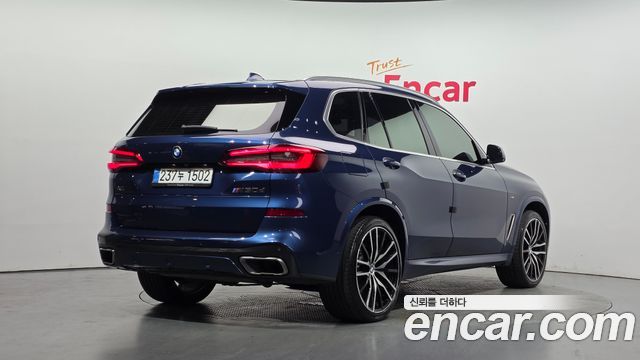 BMW X5 M50d
