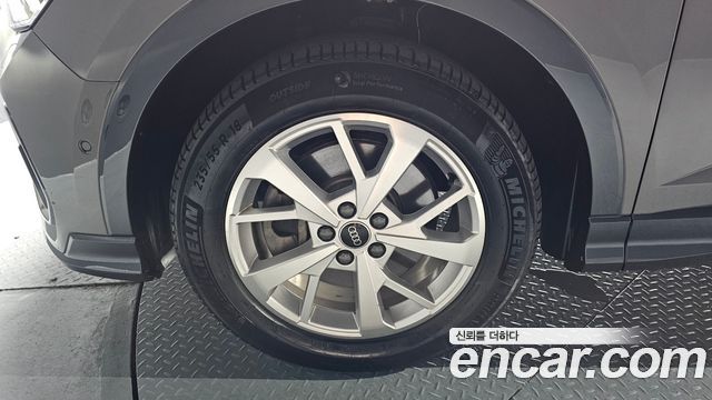 Audi Q3 40 TFSI Quatrro Sport Back