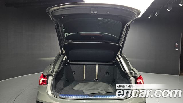 Audi Q3 40 TFSI Quatrro Sport Back