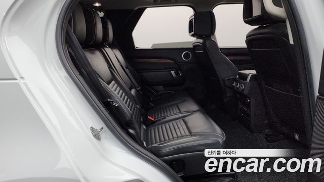 Land Rover Discovery 3.0 TD6 HSE Luxury