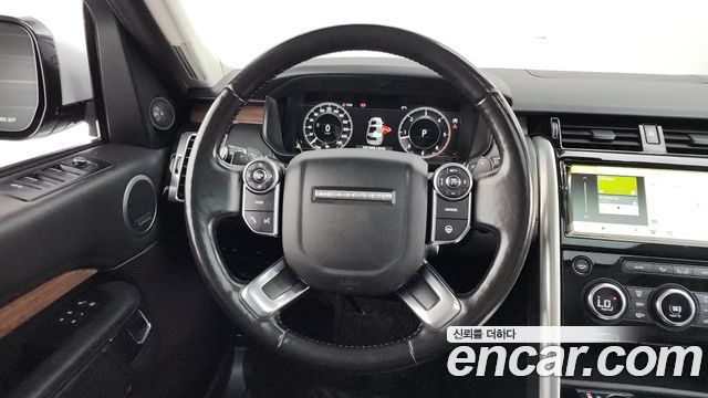 Land Rover Discovery 3.0 TD6 HSE Luxury