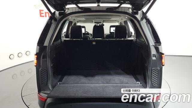 Land Rover Discovery 3.0 TD6 HSE Luxury