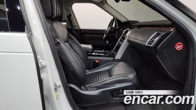 Land Rover Discovery 3.0 TD6 HSE Luxury