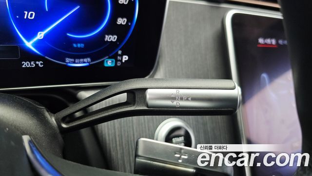 Mercedes-Benz EQS EQS450+