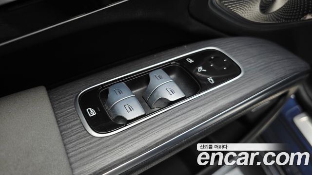 Mercedes-Benz EQS EQS450+