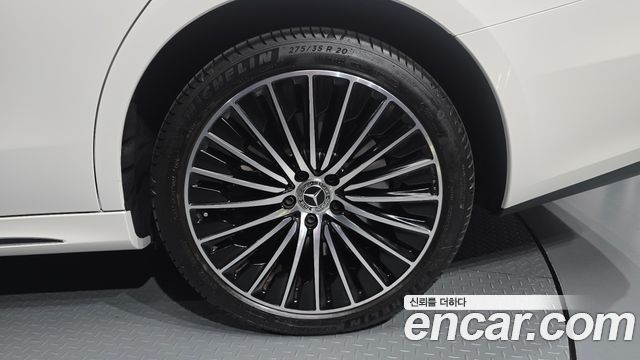 Mercedes-Benz E-Class E450 4MATIC Exclusive