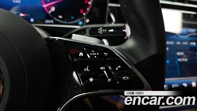Mercedes-Benz E-Class E450 4MATIC Exclusive