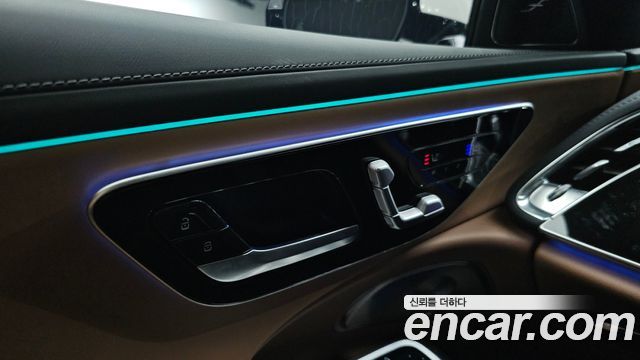 Mercedes-Benz E-Class E450 4MATIC Exclusive