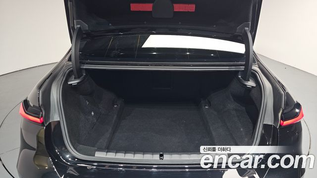 BMW 7-Series 750e xDrive M Sport
