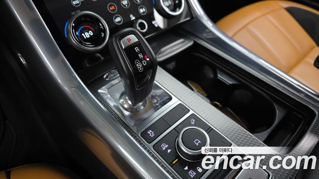 Land Rover Range Rover Sport D300 HSE Dynamic