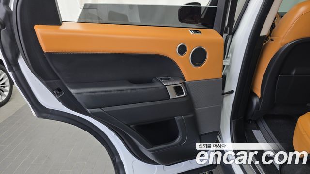 Land Rover Range Rover Sport D300 HSE Dynamic