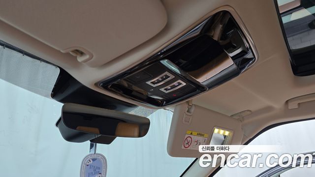 Land Rover Range Rover Sport D300 HSE Dynamic