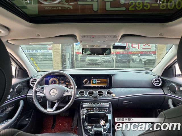 Mercedes-Benz E-Class E300 AV Intelligent Drive