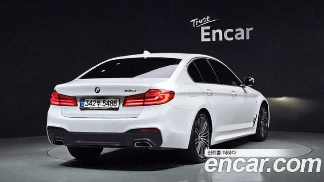 BMW 5-Series 530i M Sport Package Plus
