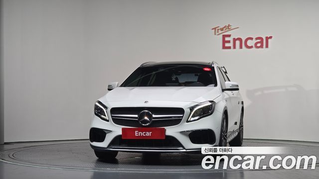 Mercedes-Benz GLA-Class GLA45 AMG 4MATIC