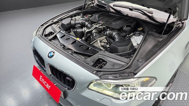 BMW M5 M5 Sedan