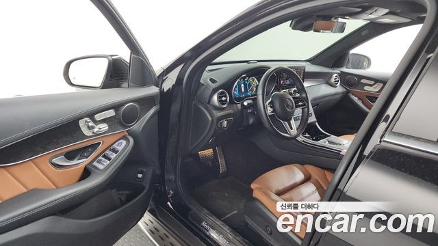 Mercedes-Benz GLC-Class GLC300 4MATIC
