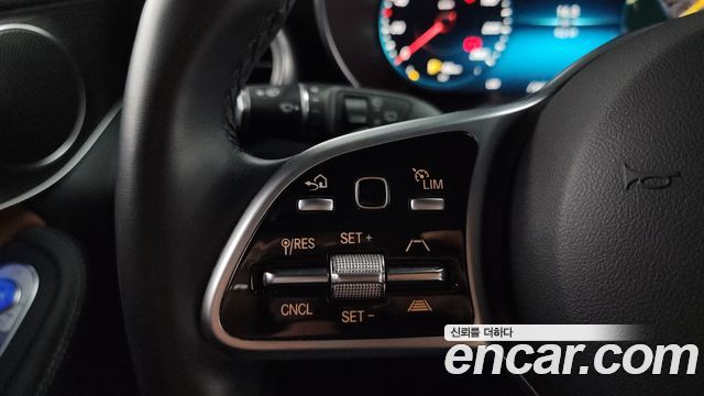 Mercedes-Benz GLC-Class GLC300 4MATIC