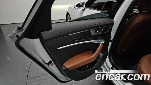 Audi A6 45 TFSI Premium