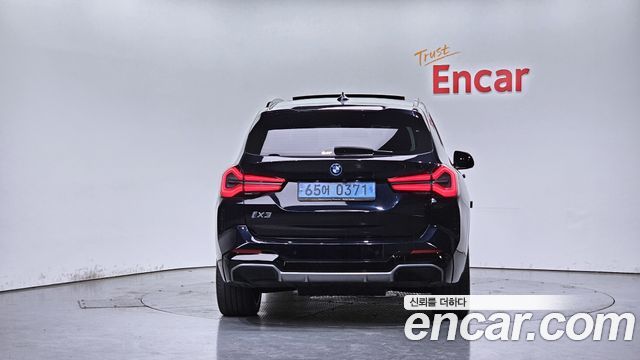 BMW iX3 M Sports